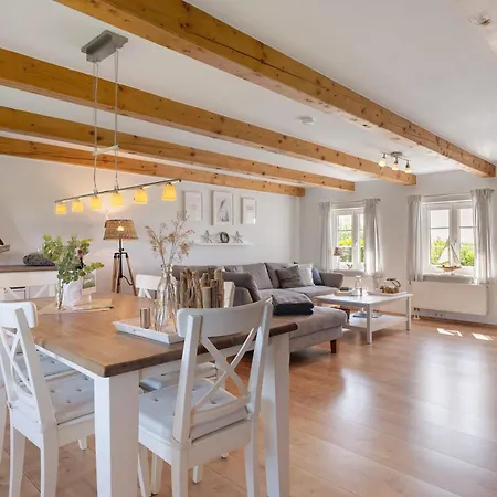 Findling Ferienhaus Pellworm